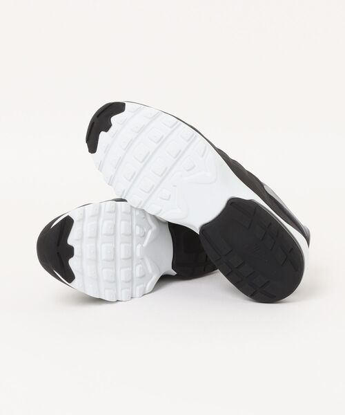 NIKE(ナイキ)の「NIKE ナイキ WMNS AIR MAX INVIGOR レディーススニーカー(ウィメンズエアマックスインビガー) 749866-005 ダークグレー/メタリックシルバー(スニーカー・レディース・グレー系その他・22.5cm/23.0cm/23.5cm/24.0cm/24.5cm/25.0cm/25.5cm)」の3枚目の写真