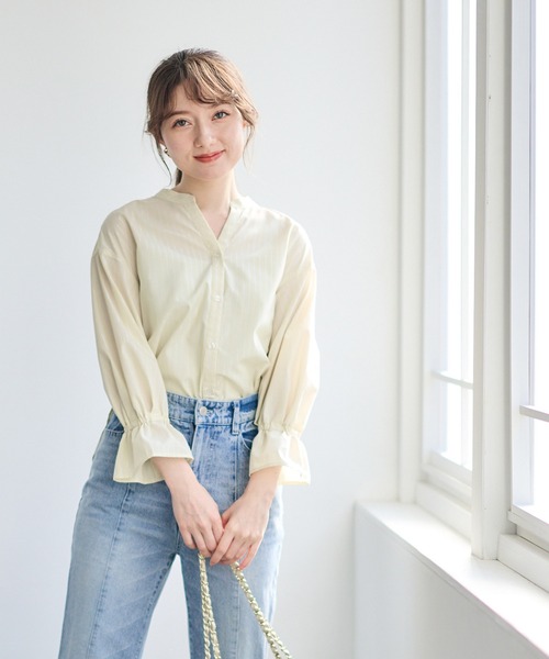 12Twelve Agenda（トゥエルブ　アジェンダ）の「ラメストライプキャンディスリーブシャツブラウス（シャツ/ブラウス・レディース・オフホワイト/イエロー/ブルー・M）」の20枚目の写真