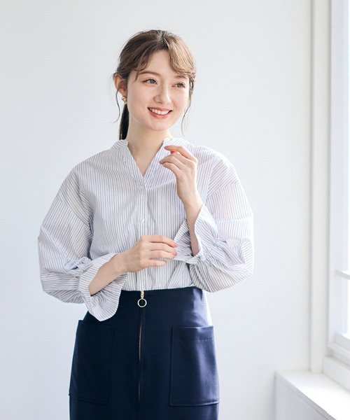 12Twelve Agenda（トゥエルブ　アジェンダ）の「ラメストライプキャンディスリーブシャツブラウス（シャツ/ブラウス・レディース・オフホワイト/イエロー/ブルー・M）」の5枚目の写真