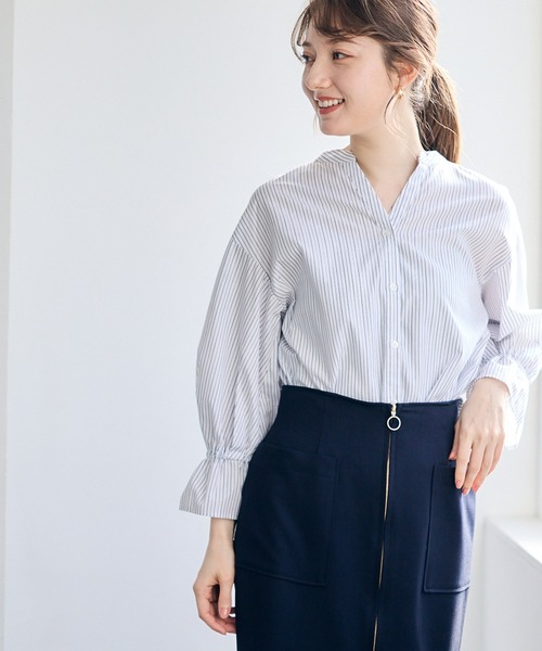 12Twelve Agenda（トゥエルブ　アジェンダ）の「ラメストライプキャンディスリーブシャツブラウス（シャツ/ブラウス・レディース・オフホワイト/イエロー/ブルー・M）」の6枚目の写真