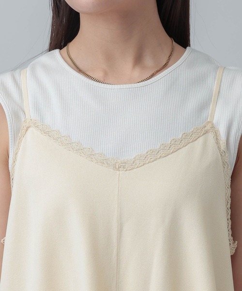 GLOBAL WORK（グローバルワーク）の「MATINEE LINE/アシメニットキャミチュニック/640374（ニット/セーター・レディース・ブラック/ライトベージュ・MEDIUM/LARGE）」の17枚目の写真