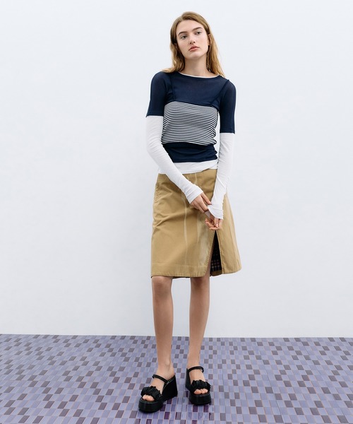 CHARLES & KEITH(チャールズ & キース)の「ルーシュドストラップ プラットフォームウェッジ(サンダル・レディース・ブラック系その他2/ホワイト・25.5cm/25cm/24.5cm/23.5cm/23cm/22.5cm)」の14枚目の写真