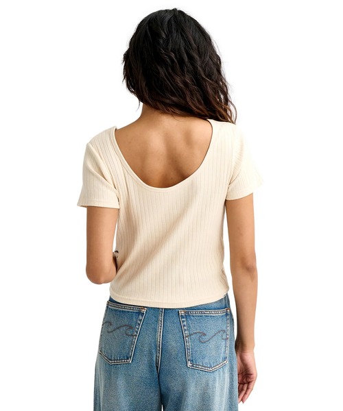 BILLABONG（ビラボン）の「BILLABONG ウィメンズ 2WAY BABY FIT RIB TE  【2026年春夏モデル】/ビラボンリブトップス（Tシャツ/カットソー・レディース・アイボリー/ブルー系その他/オフホワイト・MEDIUM）」の9枚目の写真