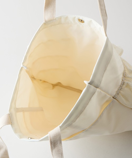 Lee（リー）の「【LEE/リー】【夏を彩る涼感メッシュ】メッシュフリル トートバッグ 大人可愛い 透け感 シアー素材（トートバッグ・レディース・ブラック/ホワイト・FREE）」の19枚目の写真