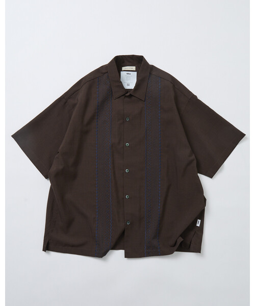 FREAK'S STORE(フリークスストア)の「限定展開 AiRide/エアライド リラックスフィット キューバシャツ/ポケッタブル/吸水速乾/UVカット(シャツ/ブラウス・メンズ・チャコールグレー/サックスブルー/ブラック/ベージュ/ブラウン・SMALL/LARGE/MEDIUM)」の12枚目の写真