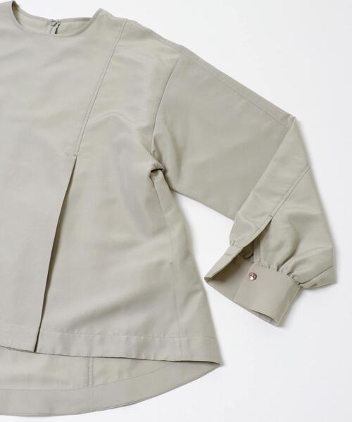 URBAN RESEARCH DOORS（アーバンリサーチドアーズ）の「タックフレアペプラムブラウス（シャツ/ブラウス・レディース・ブラック/グレー系その他・FREE）」の13枚目の写真