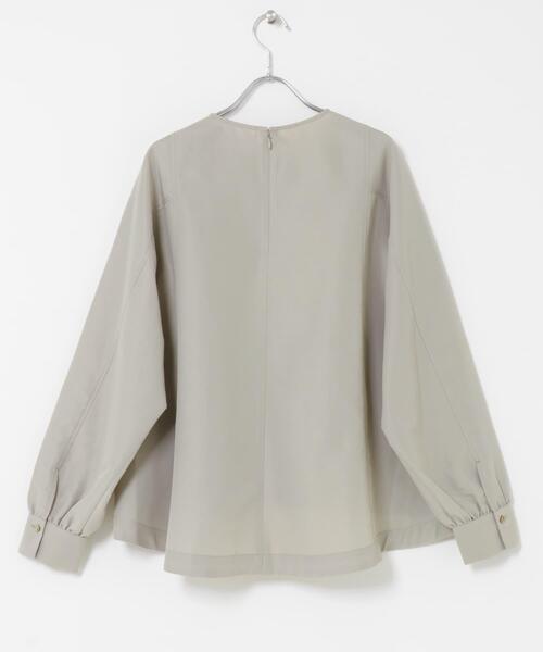 URBAN RESEARCH DOORS（アーバンリサーチドアーズ）の「タックフレアペプラムブラウス（シャツ/ブラウス・レディース・ブラック/グレー系その他・FREE）」の14枚目の写真