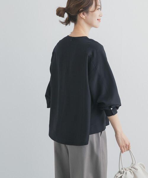 URBAN RESEARCH DOORS（アーバンリサーチドアーズ）の「タックフレアペプラムブラウス（シャツ/ブラウス・レディース・ブラック/グレー系その他・FREE）」の19枚目の写真