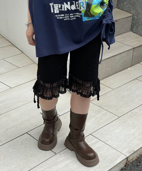 CIAOPANIC(チャオパニック)の「裾フリルレースバイカーショーツ(その他パンツ・レディース・カーキ/アイボリー/ブラック・ONE SIZE)」の2枚目の写真
