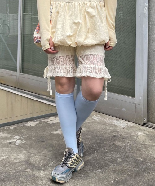 CIAOPANIC（チャオパニック）の「裾フリルレースバイカーショーツ（その他パンツ・レディース・カーキ/アイボリー・ONE SIZE）」の8枚目の写真