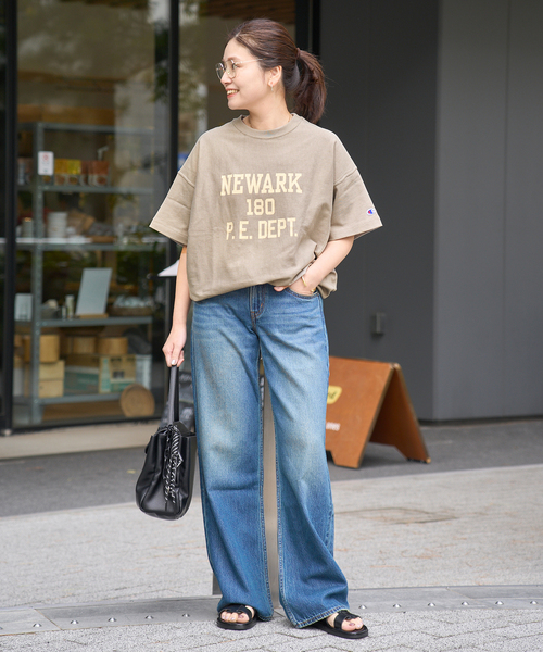Champion(チャンピオン)の「別注【CHAMPION/チャンピオン】 for JS RW9.4oz T-SHIRT(Tシャツ/カットソー・レディース・チャコールグレー/アイボリー/ネイビー/イエロー/グリーン・MEDIUM)」の6枚目の写真