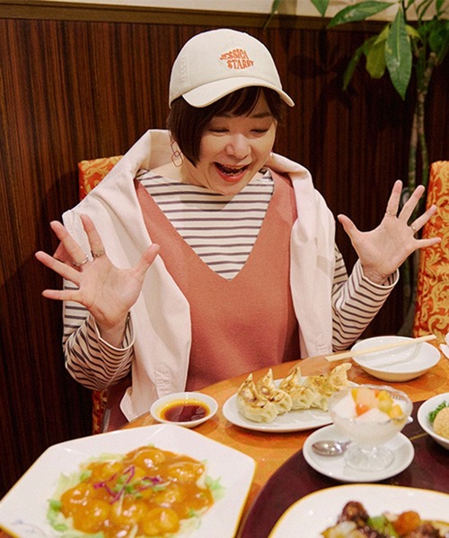 studio CLIP(スタディオクリップ)の「【さかもってぃ企画】たくさん食べれちゃうリバーシブルベスト(ベスト・レディース・ピンク/ネイビー/ブラウン・FREE)」の5枚目の写真