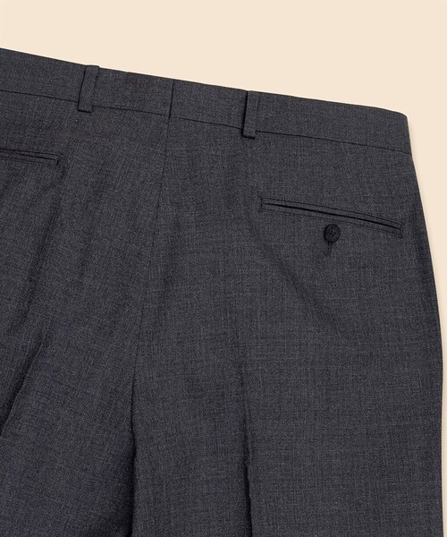 BROOKS BROTHERS(ブルックスブラザーズ)の「ウール ソリッド プリーテッド トラウザーズ Traditional(スラックス・メンズ・チャコール・31inch/32inch/33inch/34inch/30inch)」の3枚目の写真