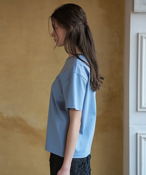 DRESSTERIOR(ドレステリア)の「【接触冷感/抗菌防臭/消臭】アイスクリアコットンフレンチロゴT(Tシャツ/カットソー・レディース・ホワイト/ブラウン系その他/サックスブルー・38/36/34)」の11枚目の写真