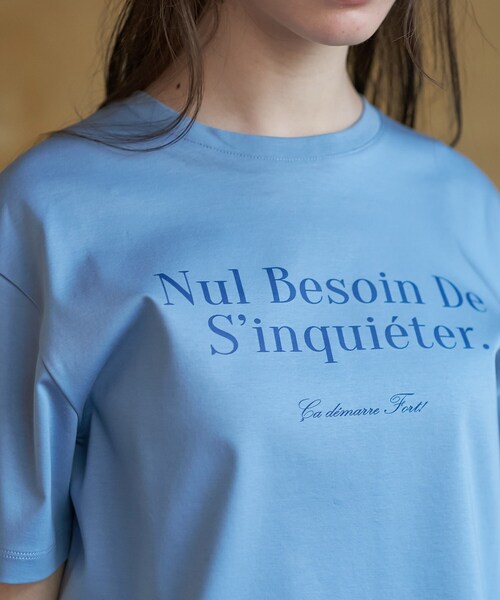 DRESSTERIOR(ドレステリア)の「【接触冷感/抗菌防臭/消臭】アイスクリアコットンフレンチロゴT(Tシャツ/カットソー・レディース・ホワイト/ブラウン系その他/サックスブルー・38/36/34)」の9枚目の写真