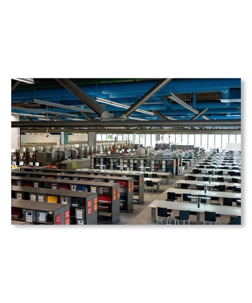 VILLA BOOKS（ヴィラ ブックス）の「NOTHING COULD HAVE PREPARED US - EVERYTHING COULD HAVE PREPARED US by Wolfgang Tillmans（本・メンズ・その他・FREE）」の2枚目の写真