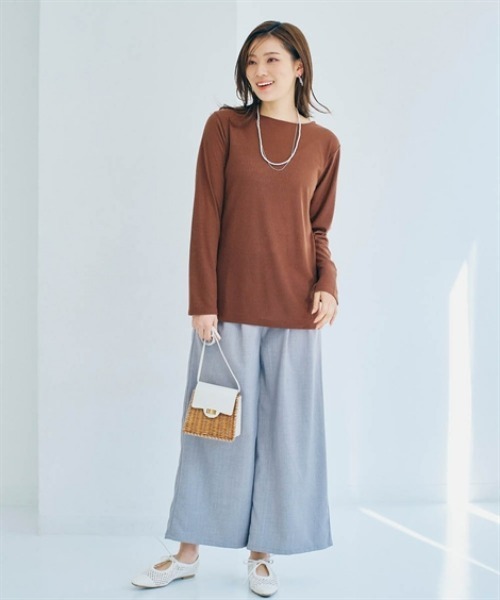 nissen(ニッセン)の「リブシアークルーネックトップス(Tシャツ/カットソー・レディース・ブラック/オフホワイト/ブラウン・S/M/L/LL)」の8枚目の写真
