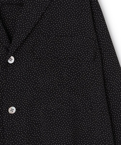 uncrave(アンクレイヴ)の「ドットプリント シャツ(シャツ/ブラウス・レディース・ブラック系5・1/FREE)」の6枚目の写真