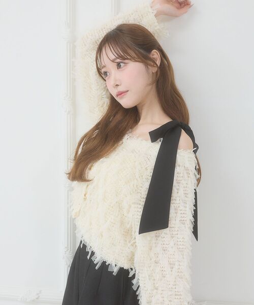 MAJESTIC LEGON(マジェスティックレゴン)の「チュールリボンカーディガン(カーディガン/ボレロ・レディース・ブラック/ピンクベージュ/アイボリー・MEDIUM)」の1枚目の写真