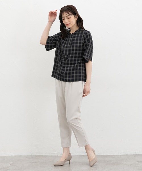 Honeys(ハニーズ)の「【ハニさら・接触冷感】フレア袖ボウタイブラウス(シャツ/ブラウス・レディース・スミクロ/ホワイト系その他/ホワイト/ライトグリーン/ネイビー系・3L/L/LL/M/S)」の16枚目の写真