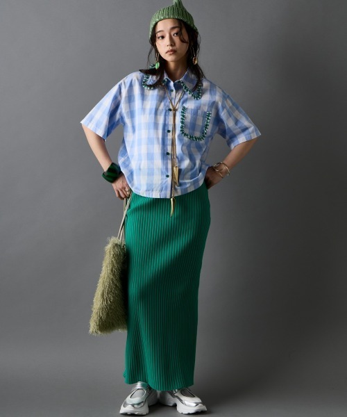 GEVS.(ジェイヴィス)の「綿100%ビッグカラーギンガムチェックシャツ<大きいサイズ有>GEVS.(シャツ/ブラウス・レディース・ブルー系/ブラック系・3L/LL/L/M/5L/4L)」の3枚目の写真