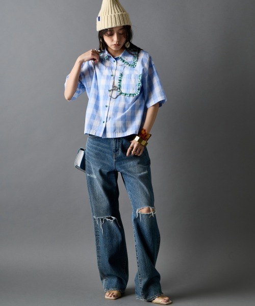 GEVS.(ジェイヴィス)の「綿100%ビッグカラーギンガムチェックシャツ<大きいサイズ有>GEVS.(シャツ/ブラウス・レディース・ブルー系/ブラック系・3L/LL/L/M/5L/4L)」の5枚目の写真