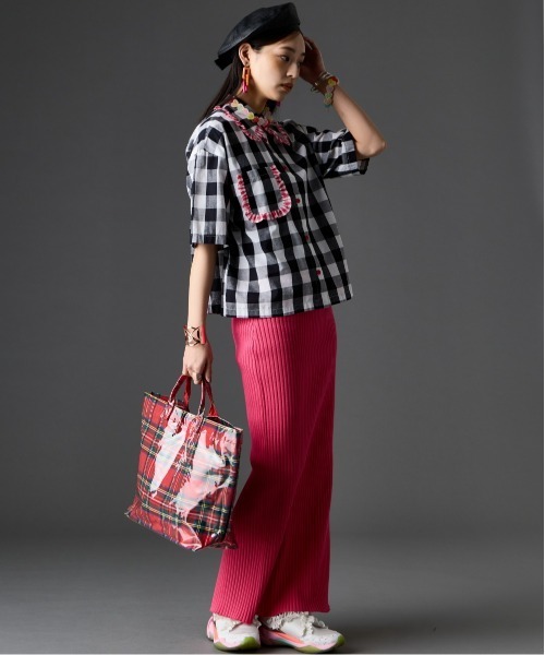 GEVS.(ジェイヴィス)の「綿100%ビッグカラーギンガムチェックシャツ<大きいサイズ有>GEVS.(シャツ/ブラウス・レディース・ブルー系/ブラック系・3L/LL/L/M/5L/4L)」の6枚目の写真