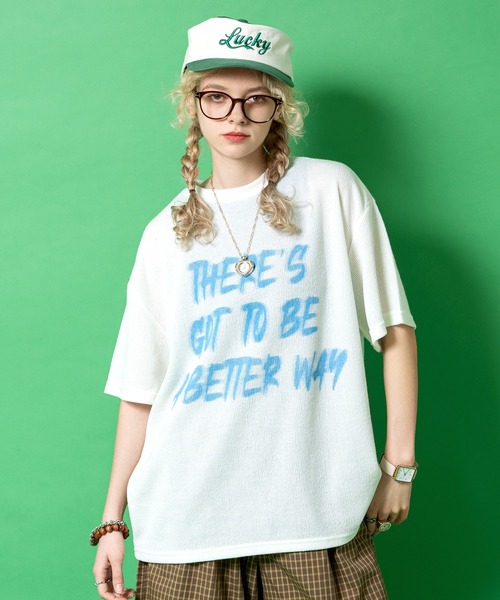 a.p.o.v.(エーピーオービー)の「a.p.o.v. メッセージロゴオーバーサイズサマーニットTシャツ(Tシャツ/カットソー・メンズ・ホワイト/ブラウン/ネイビー/ブラック・ONESIZE)」の2枚目の写真