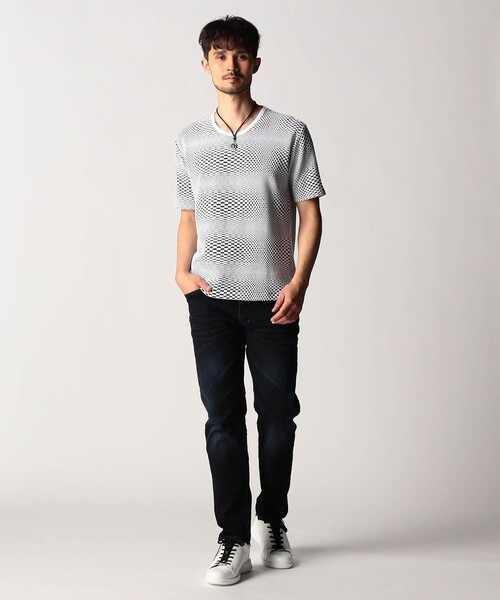 NICOLE CLUB FOR MEN(ニコルクラブフォーメン)の「ジオメトリックジャカード半袖プルオーバー(Tシャツ/カットソー・メンズ・ブラック/その他4/ホワイト/ライトグレー・M/XL/L)」の8枚目の写真