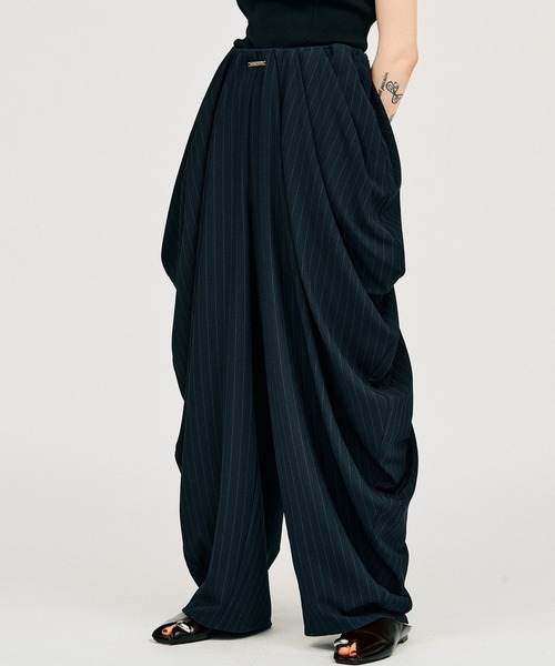 PRANK PROJECT（プランクプロジェクト）の「ドレープイージーパンツ / Drape Easy Pants（その他パンツ・レディース・ネイビー/ブラック・36/38）」の15枚目の写真