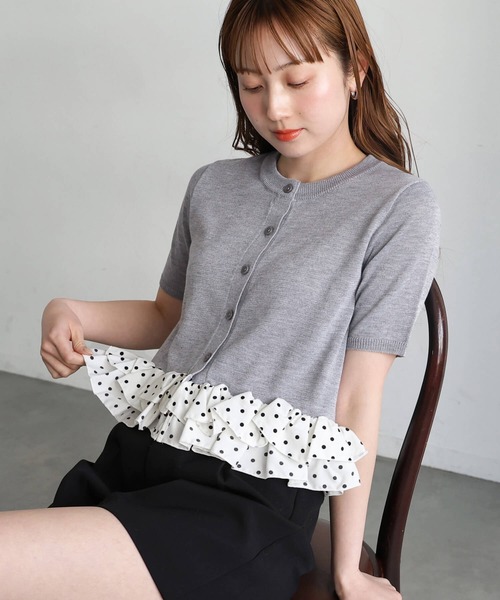 tiptop(ティップトップ)の「裾布帛ペプラムカーディガン(カーディガン/ボレロ・レディース・グレー/チャコールグレー/ネイビー・FREE)」の1枚目の写真