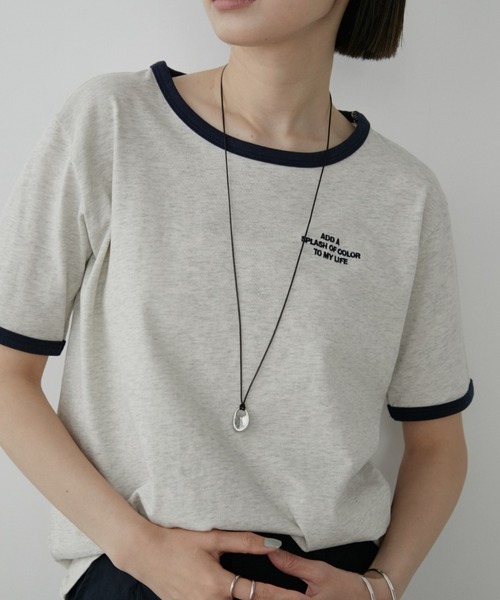 Aunt Marie's(アントマリーズ)の「刺繍ロゴリンガーTシャツ(Tシャツ/カットソー・レディース・ホワイト/ナチュラル/ブラック・FREE)」の3枚目の写真