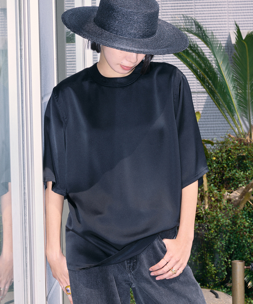 CITYSHOP(シティーショップ)の「《追加2》SATIN Tシャツ(Tシャツ/カットソー・レディース・ブラック/ホワイト/シルバー・FREE)」の9枚目の写真