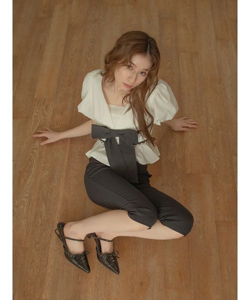 LILY BROWN（リリーブラウン）の「[L.B CANDY STOCK]ペプラムリボントップス（Tシャツ/カットソー・レディース・ブラック/ブルー/ホワイト・F）」の5枚目の写真