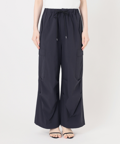 Spick & Span（スピックアンドスパン）の「SHEN TANAKA*S パラシュートパンツ（カーゴパンツ・レディース・ホワイト/ネイビー・38/36）」の14枚目の写真