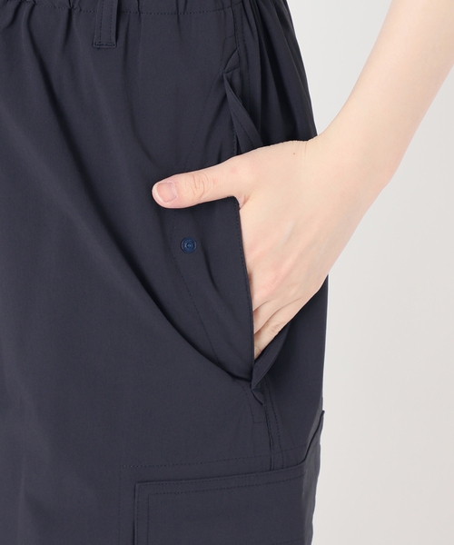 Spick & Span（スピックアンドスパン）の「SHEN TANAKA*S パラシュートパンツ（カーゴパンツ・レディース・ホワイト/ネイビー・38/36）」の20枚目の写真