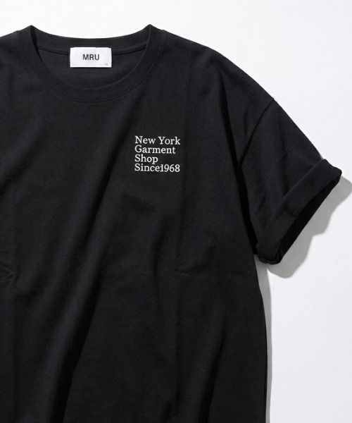 MRU（エムアールユー）の「2026SS MRU/エムアールユー オーバーサイズ ワンポイント刺繍半袖Tシャツ レディース メンズ（Tシャツ/カットソー・メンズ・ホワイト系その他2/ホワイト系その他/ホワイト/ホワイト系その他3/ブラック系その他/ネイビー/ブラック系その他2/ブラック/ブラック系その他3/ホワイト系その他4・L/M/LL）」の9枚目の写真