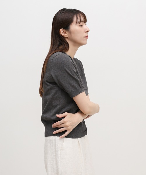 select MOCA(セレクトモカ)の「フロントポケットシンプルカーディガン(カーディガン/ボレロ・レディース・チャコールグレー/ライトピンク/ブルー/アイボリー・FREE)」の6枚目の写真