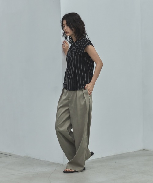 feepur（フェピュール）の「ワッシャーストライプタックブラウス（シャツ/ブラウス・レディース・アイボリー/ブラック・MEDIUM）」の18枚目の写真