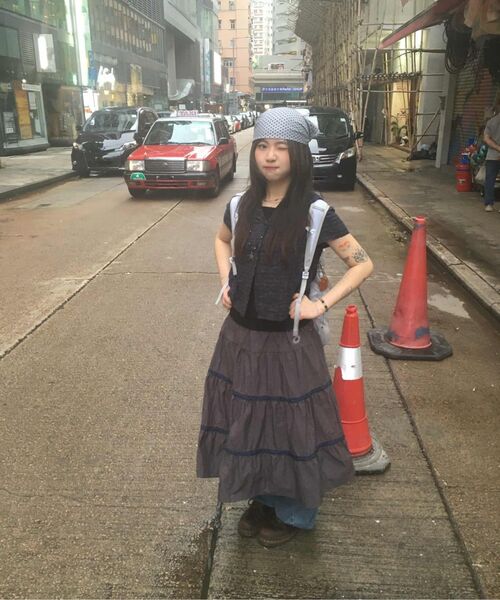 S'EST（エスイーエスティー）の「Dot Line Skirt Charcoal（スカート・レディース・チャコール・FREE）」の4枚目の写真