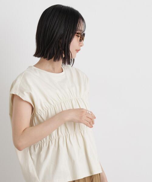 NANO universe(ナノユニバース)の「フロントシャーリングデザインカットトップス(Tシャツ/カットソー・レディース・ピンク/ライトベージュ/チャコール・FREE)」の6枚目の写真