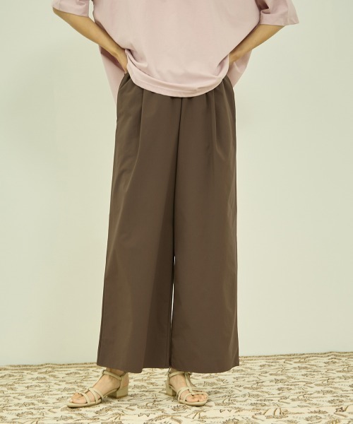 VICKY(ビッキー)の「UVカット 接触冷感 4WAYパンツ(その他パンツ・レディース・ブルー/ブラック/ブラウン・M)」の2枚目の写真
