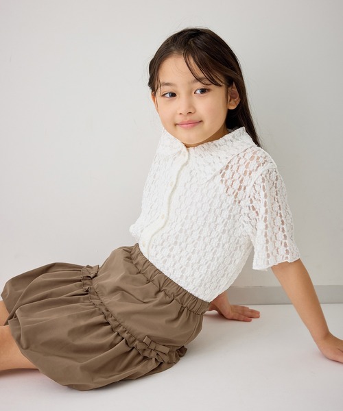 ROPE' PICNIC(ロペピクニック)の「【KIDS/キッズ】カットレースポロトップス/リンクコーデ(カーディガン/ボレロ・キッズ・ホワイト/サックスブルー・L/M/S)」の7枚目の写真