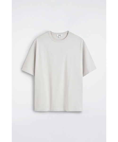COS(コス)の「リラックス ウォッシュド コットンTシャツ(Tシャツ/カットソー・メンズ・グリーン/チャコール/ライトブルー・XL/S/M/L/XS)」の8枚目の写真