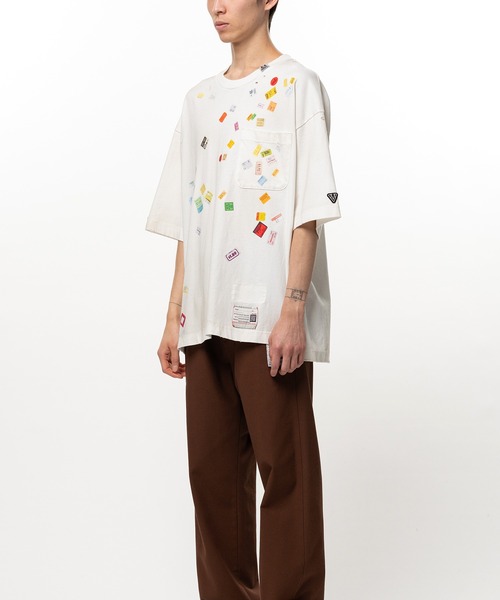 Maison MIHARA YASUHIRO(メゾンミハラヤスヒロ)の「Price Tag Sticker Printed T-shirt(Tシャツ/カットソー・メンズ・ホワイト/ブラック・44/46/48)」の4枚目の写真
