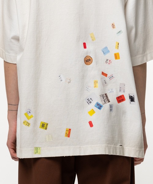Maison MIHARA YASUHIRO(メゾンミハラヤスヒロ)の「Price Tag Sticker Printed T-shirt(Tシャツ/カットソー・メンズ・ホワイト/ブラック・44/46/48)」の7枚目の写真