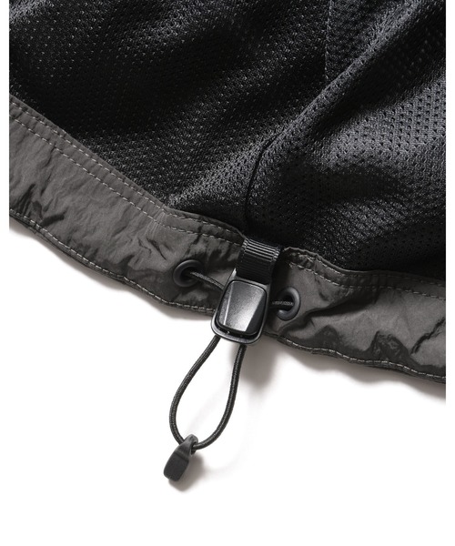 F.C.Real Bristol(エフシーレアルブリストル)の「NYLON CHAMBRAY PRACTICE HOODED JACKET(ブルゾン・メンズ・ブラック/オレンジ/チャコールグレー・MEDIUM/LARGE/SMALL/X-LARGE/XX-LARGE)」の10枚目の写真