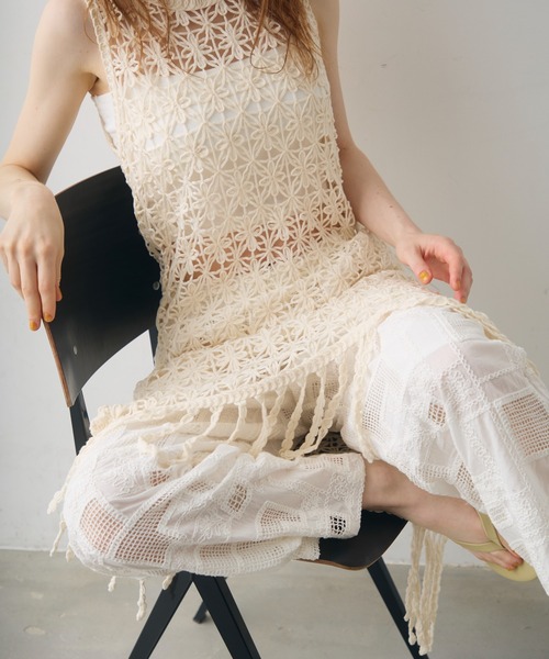 Crisp(クリスプ)の「flower motif fringe onepiece / フラワーモチーフフリンジワンピース(チュニック・レディース・アイボリー・FREE)」の13枚目の写真
