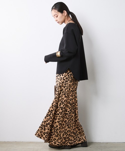 CHIC STYLE(シックスタイル)の「Aラインサテンマキシスカート<大きいサイズ有>シックスタイル(スカート・レディース・シルバーグレー/レオパード・3L/LL/L/M/5L/4L)」の15枚目の写真