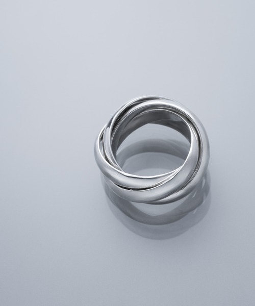YArKA（ヤーカ）の「【YArKA/ヤーカ】quad 4layer volume ring [oasV4] / 4レイヤー甲丸ボリュームリング（リング・レディース・シルバー・#13/#11/#19）」の6枚目の写真